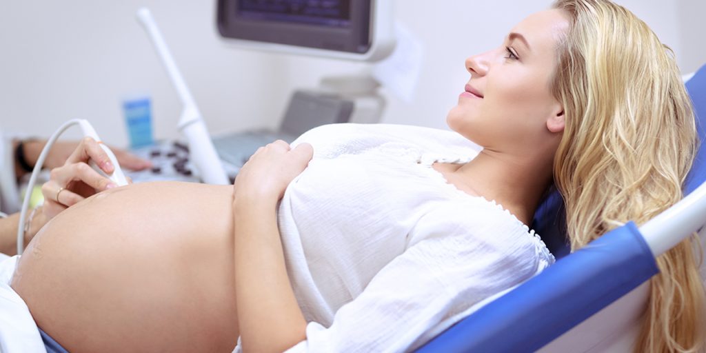 Amniocenteza - invanzivna prenatalna dijagnostička procedura
